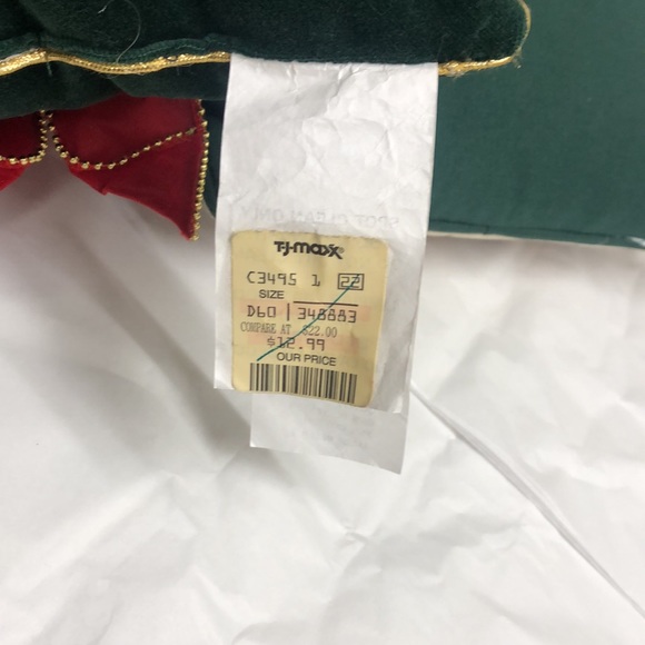 Christmas throw pillow BOGO - Picture 5 of 7